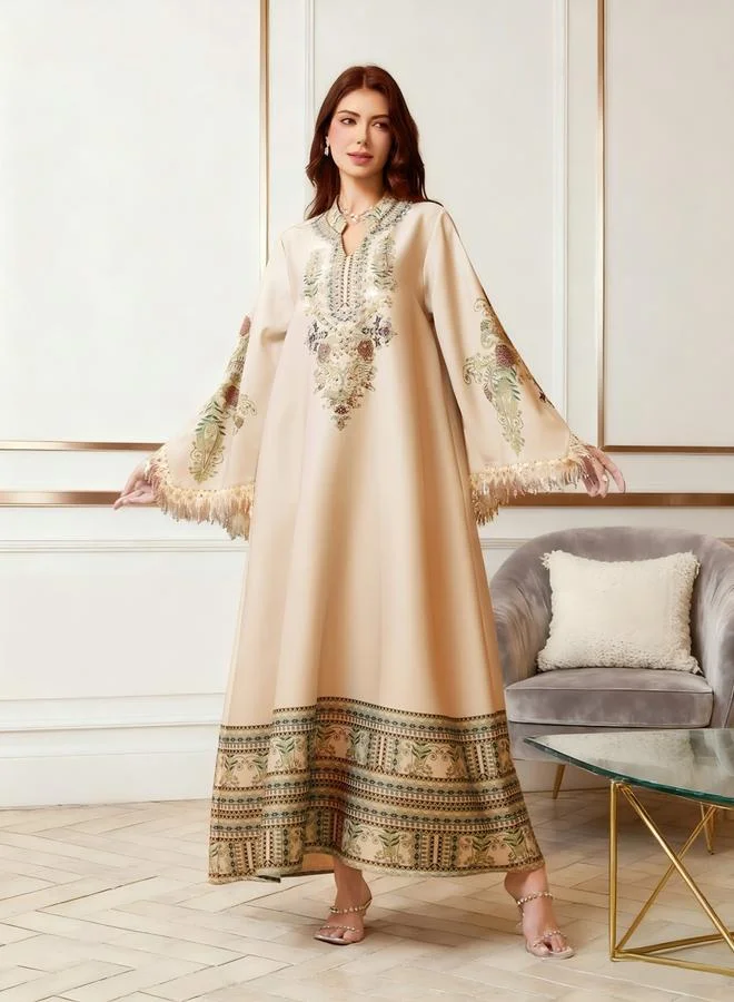 تايك تو جلابية مطبعة بالزهور ومزينة بأكمام ذات شرابات